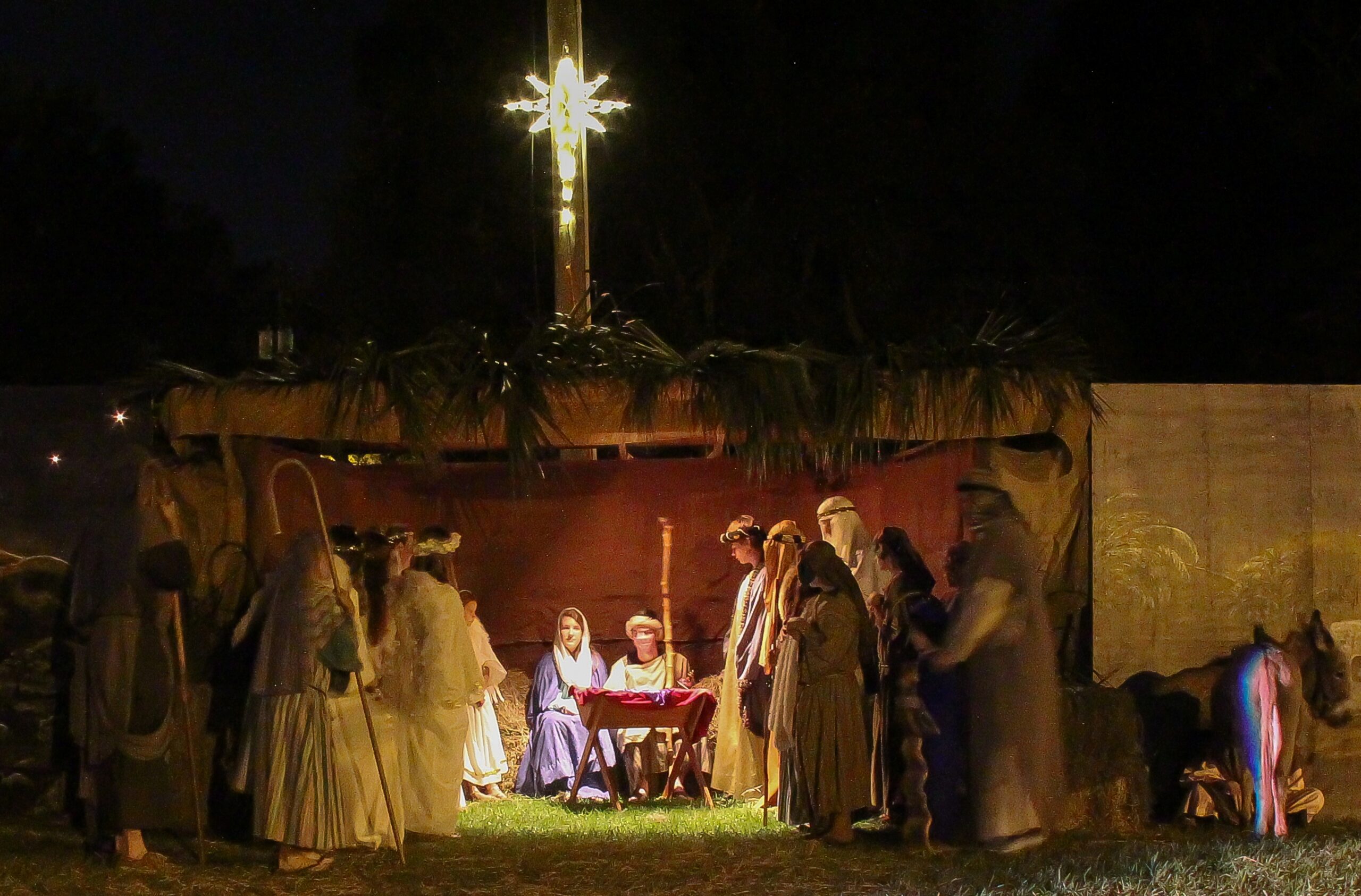 COME TO THE STABLE AND TO BETHLEHEM SQUARE